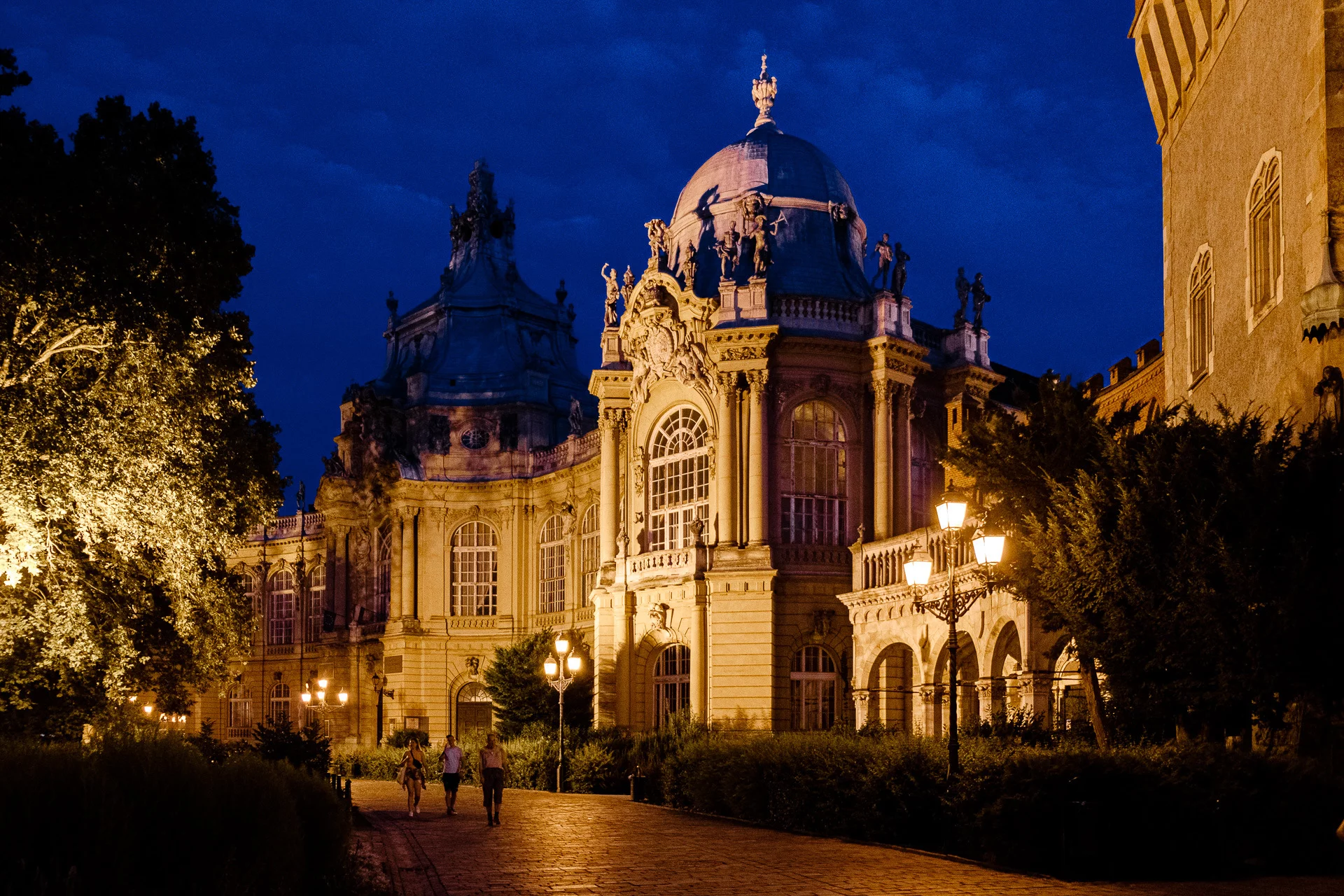 Замок Вайдахуньяд