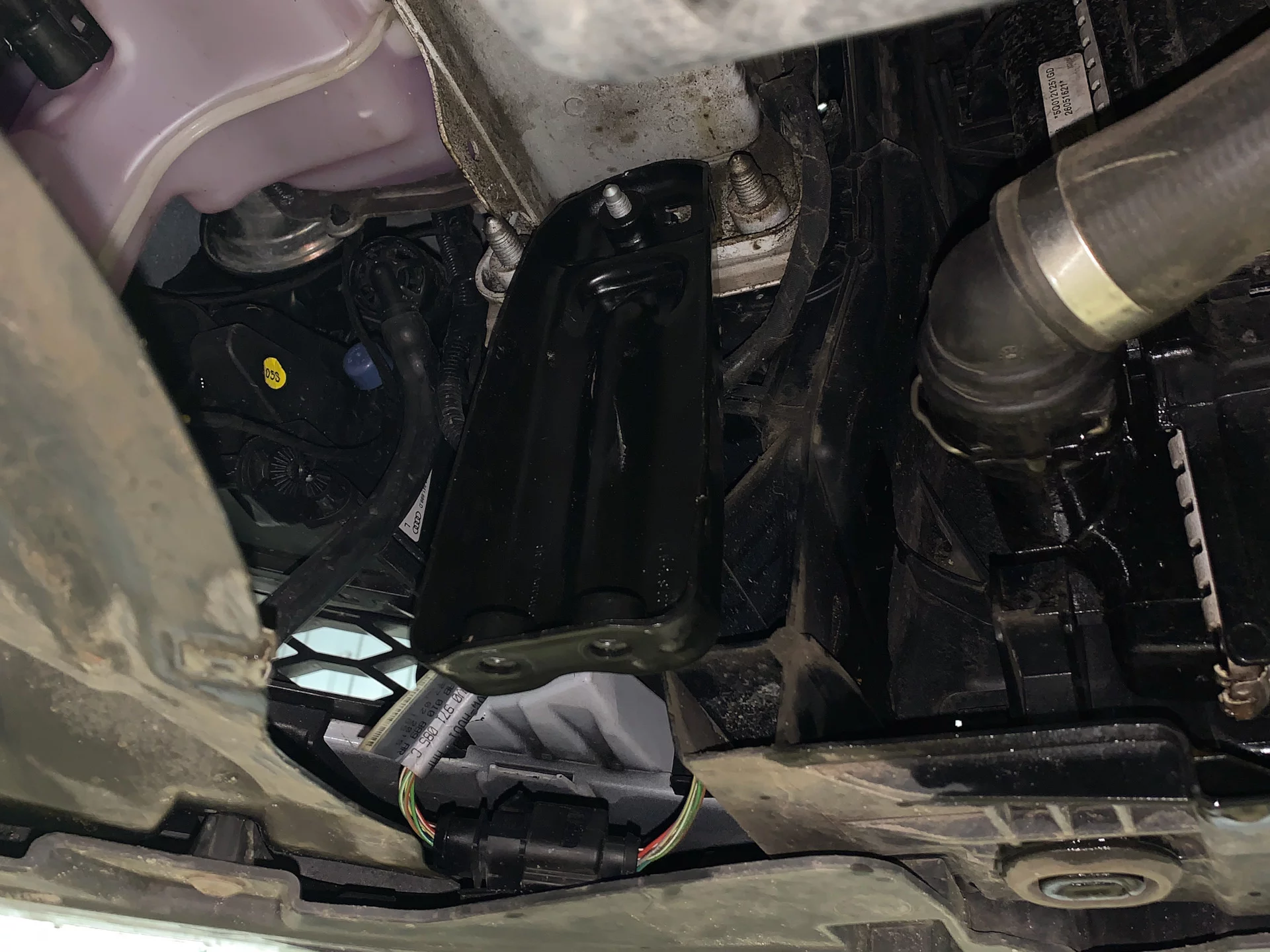 Левая ― ровная